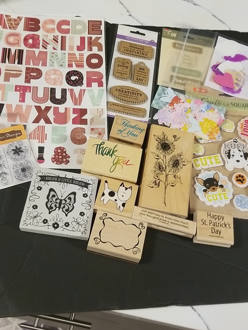Scrapbooking Lot